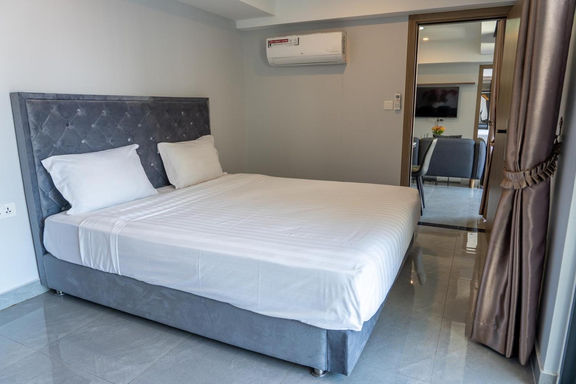 Parc21 Luxury Boutique Hotel Phnom Penh Exterior photo