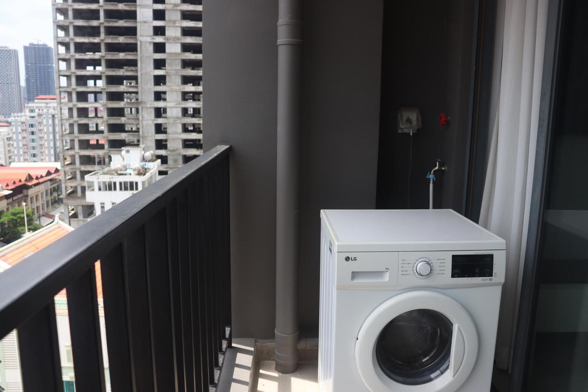 Parc21 Luxury Boutique Hotel Phnom Penh Exterior photo