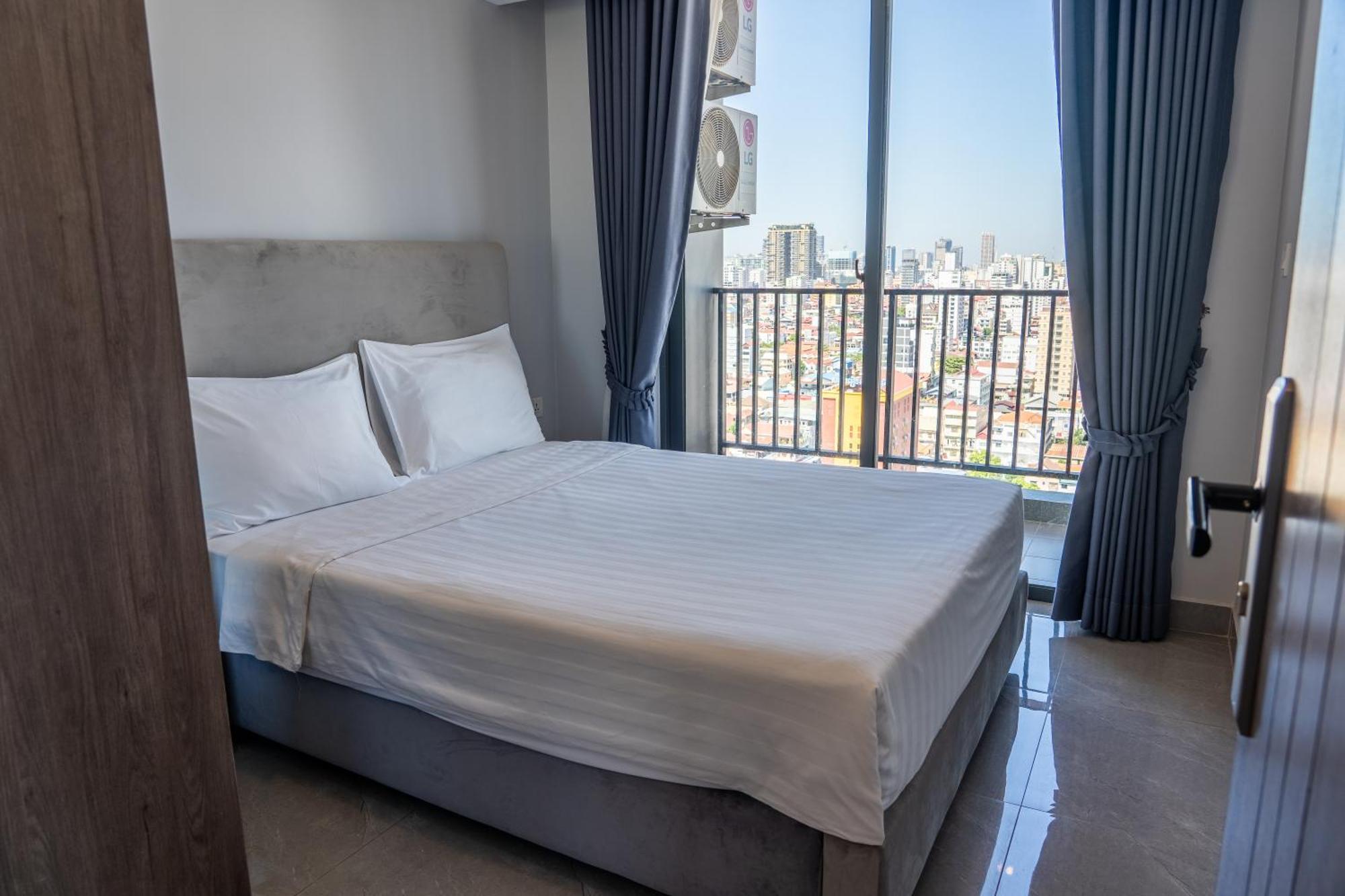 Parc21 Luxury Boutique Hotel Phnom Penh Exterior photo